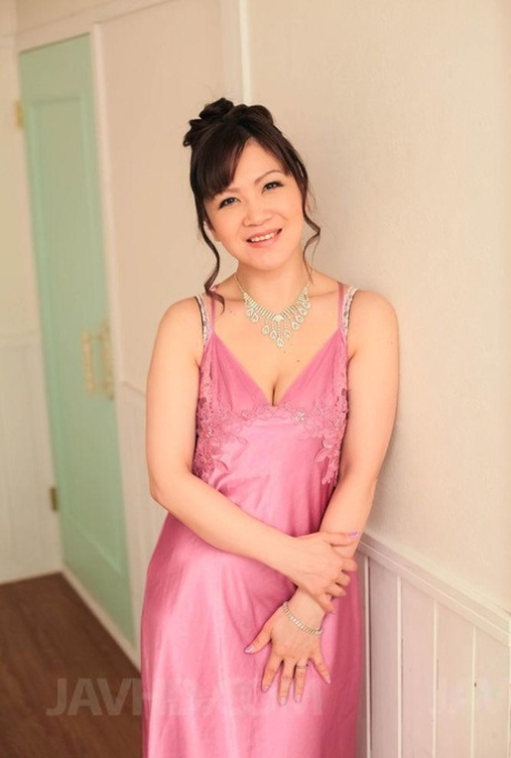 Asian Mom Bed Old Husband Son Hot Galleries