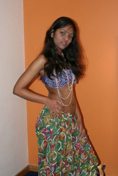 Divya Yogesh naked photo #31