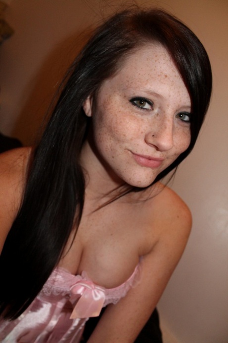 Freckles 18 porno picture #17