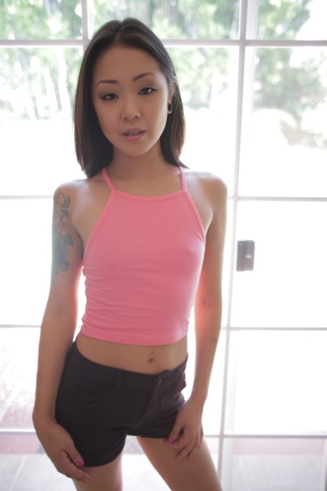 Saya Song Porno Gallery