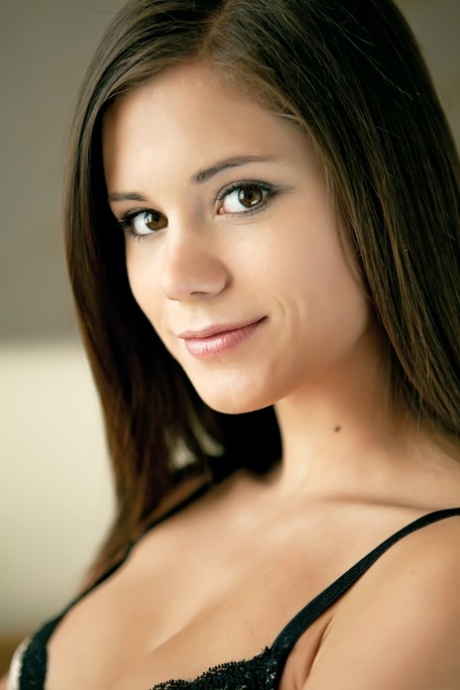 Little Caprice Naked Photo